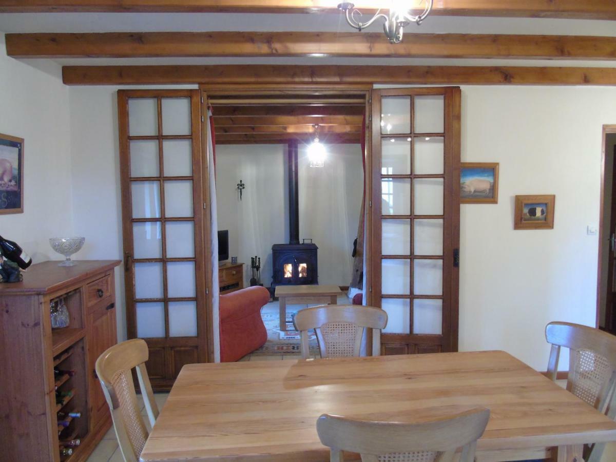 Gite Chez Marot Villa Varaignes Exterior photo