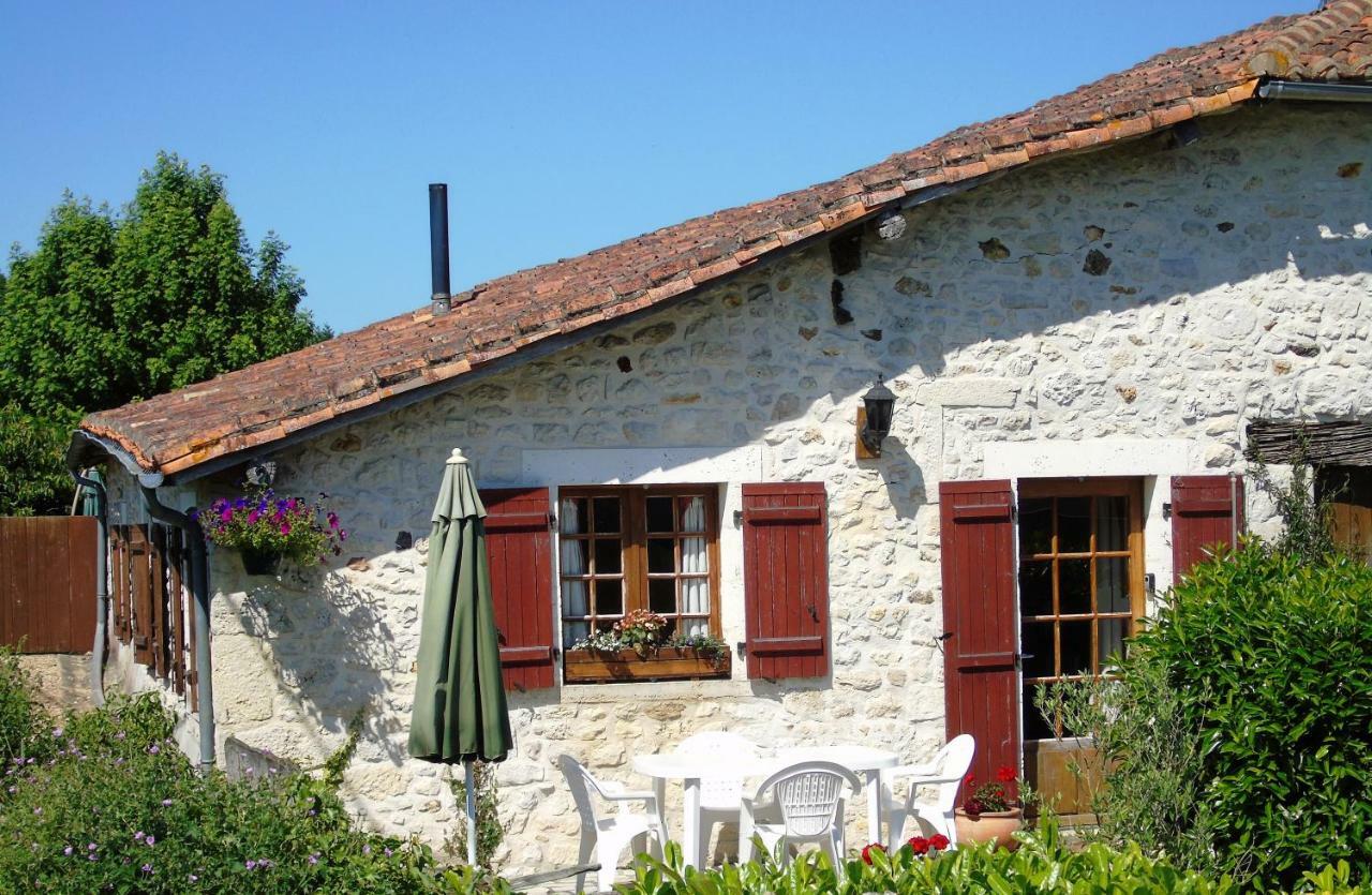Gite Chez Marot Villa Varaignes Exterior photo